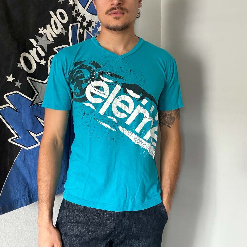 Element Wind Water Fire Earth Graphic V-Neck T-Shirt Teal Blue Men’s Medium
